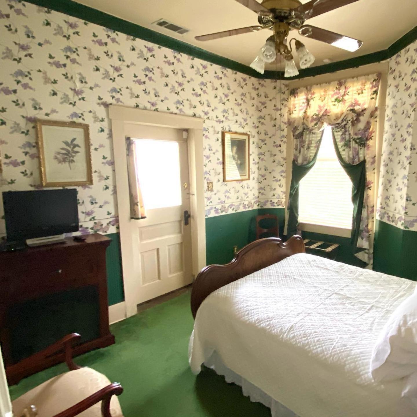 Four Winds Victorian Venue & Suites Bonham Exteriör bild